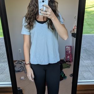Gap lightweight blue v neck, size XS